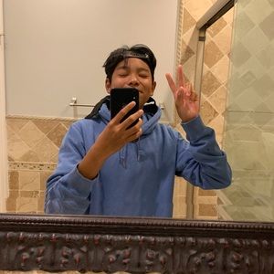 Meet your Posher, Ivan